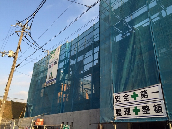 RCで創る四季を楽しむ邸宅･･･２階型枠建て込み中 ①三和建設のコンクリート住宅＿blog 鉄筋コンクリートの家　宝塚